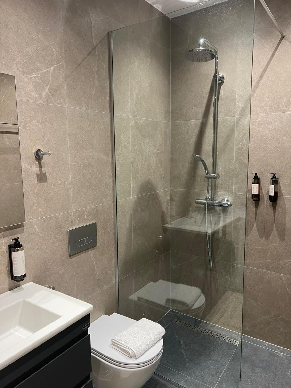 Seaside Apartment Sarandë 外观 照片