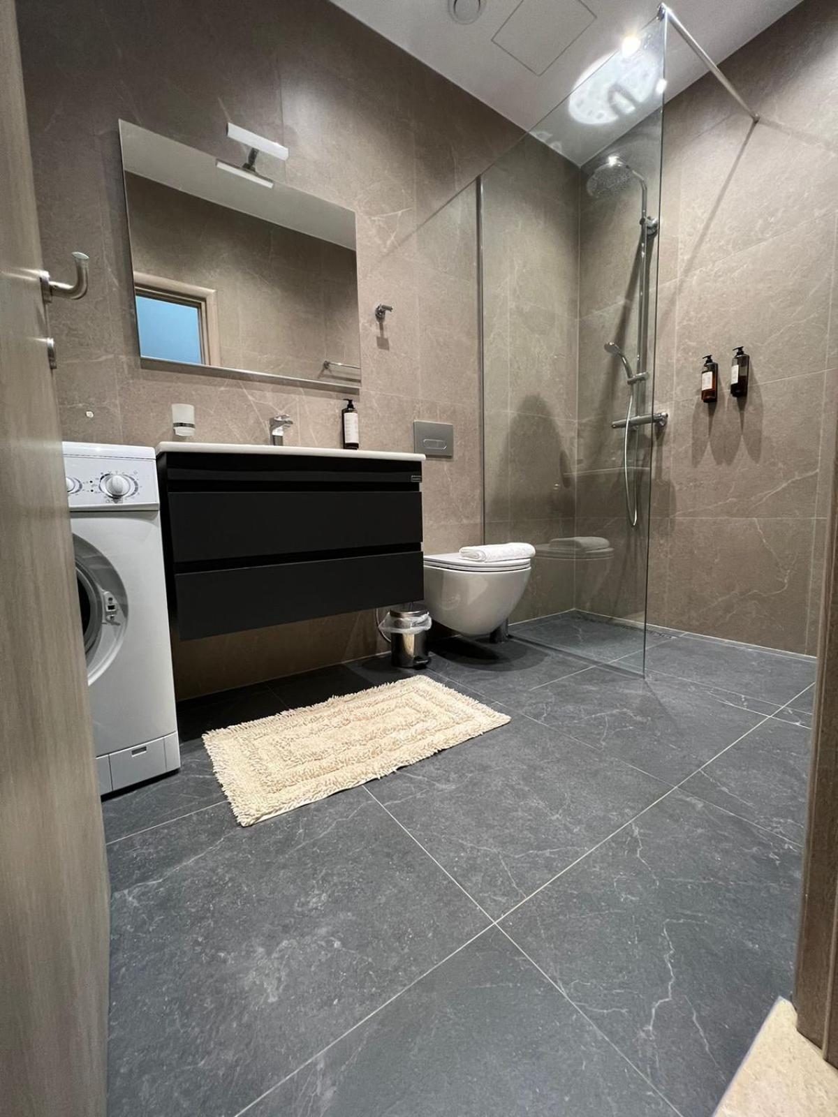 Seaside Apartment Sarandë 外观 照片