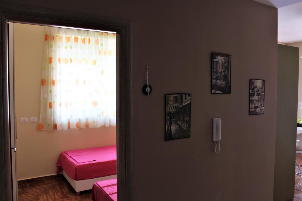 Seaside Apartment Sarandë 外观 照片